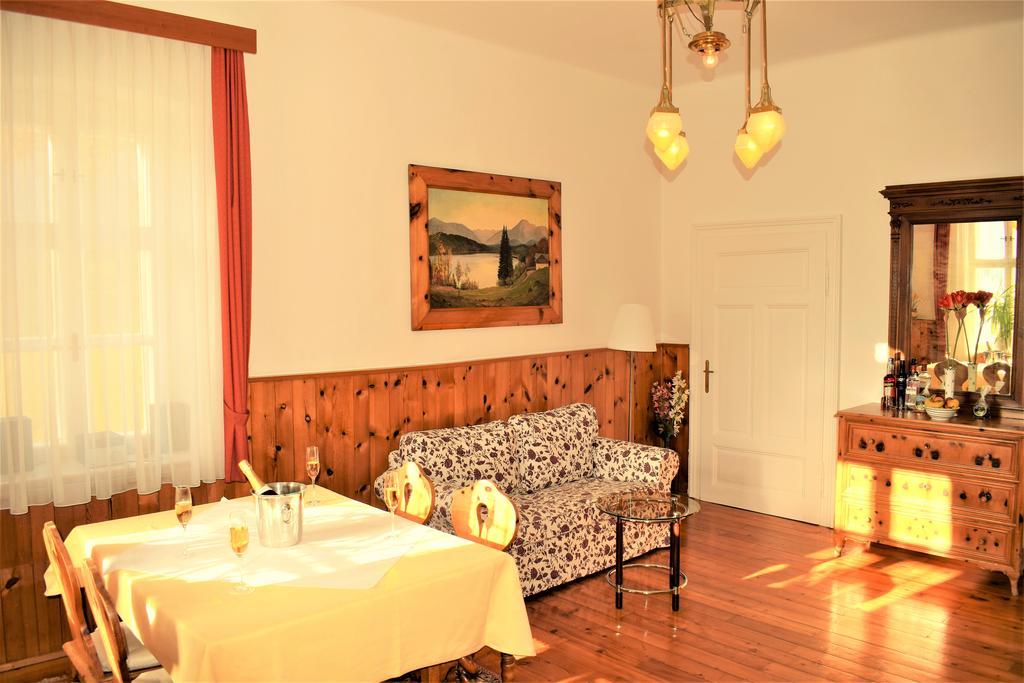 Villa Frischmuth Am See Altaussee Exteriör bild